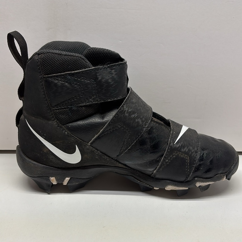 Kids Nike Cleats Black Youth Size 2.5 Velcro Strap - Picture 4 of 9